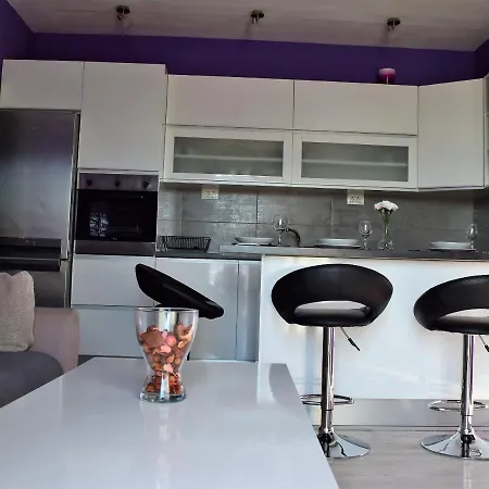 Apartamento Lito*** *